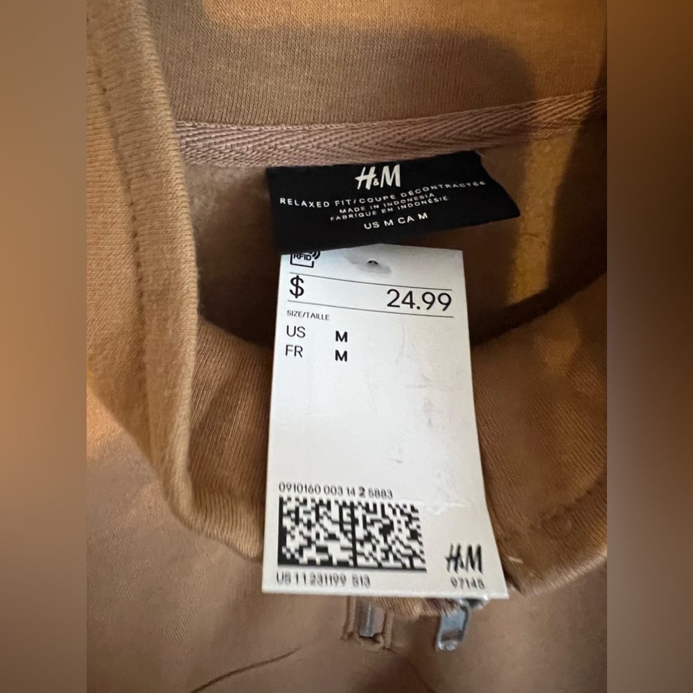 NEW WITH TAG | Men’s 1/4 Zip H&M Sweater - Picture 2 of 3